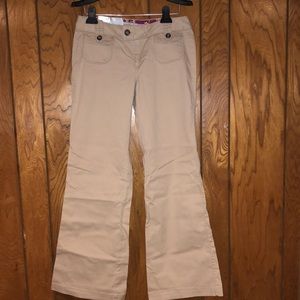 Mid-Rise Wide leg pants